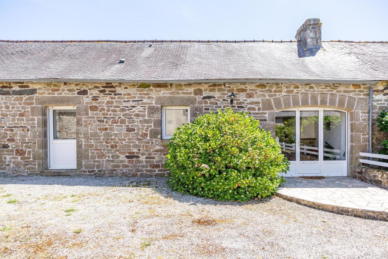 Villa Loustic Plomodiern Exterior foto